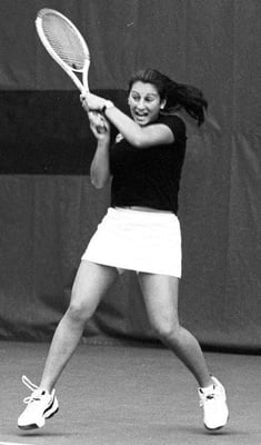 Cover image for W. Tennis Dealt First Ivy Loss