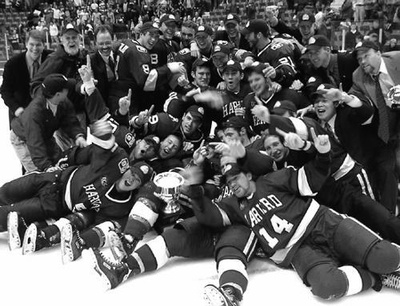 Cover image for Miracle Run Brings M. Hockey ECAC Title
