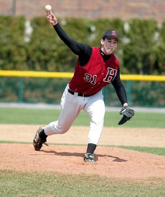 Cover image for Baseball Goes 3-1 Against Bulldogs