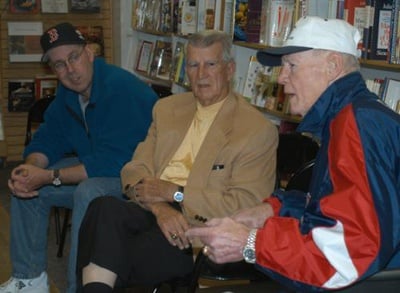 Cover image for Pitching His Book