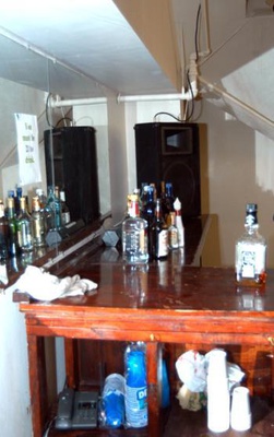 Cover image for Room With A Crew