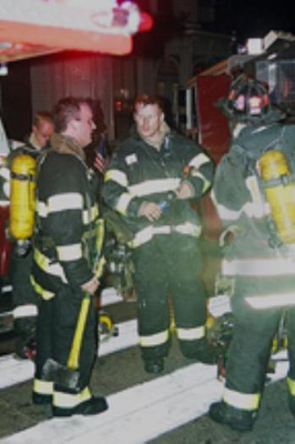 Cover image for None Hurt as Flames Sweep Mass. Ave. Stores