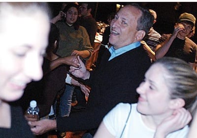Cover image for #tbt: Larry Summers Gets Down With the Kids