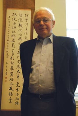 Cover image for professor kuhn standing