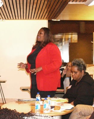 Cover image for Student Groups Urge More AIDS Advocacy