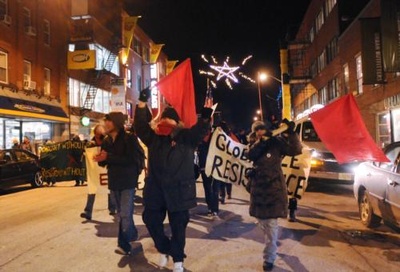 Cover image for Calderón Visit Sparks Protests