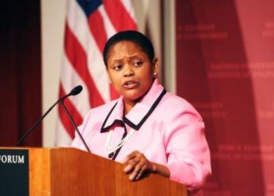 Cover image for IOP Hosts Expert on African Affairs