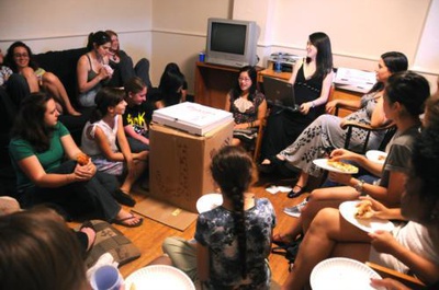 Cover image for PIZZA AND COMMUNITY BUILDING