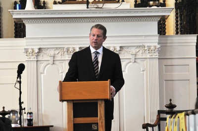 Cover image for GORE SPEAKSIN HARVARD SQUARE