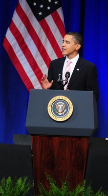 Cover image for Obama Is Coming to Harvard (Square)!