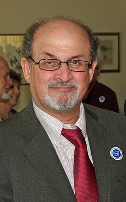Cover image for Novelist Rushdie Dates Harvard Grad