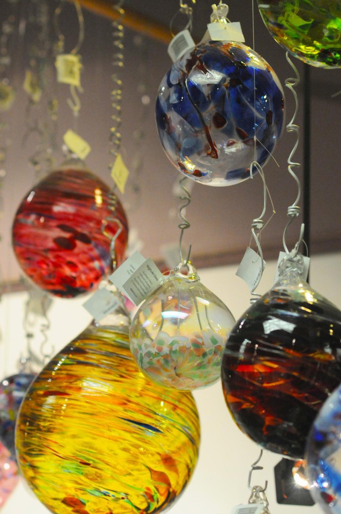 The Cambridge Artists’ Cooperative gets into the holiday spirit with a dazzling display of glass-blown ornaments in their exhibit titled “Festival of Ornaments: a kaleidoscope of color and form” at the Church Street gallery.
