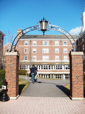 Cover image for Pforzheimer House
