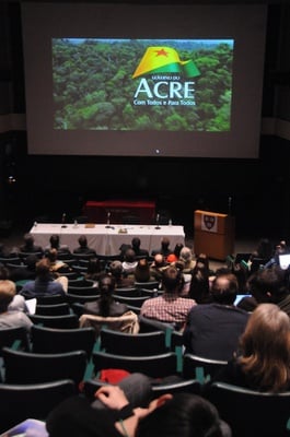 Cover image for Officials and Professors Discuss Preservation of Amazon