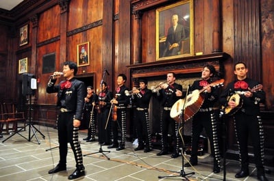 Cover image for Week in Photos: Arts (04/13/10)
