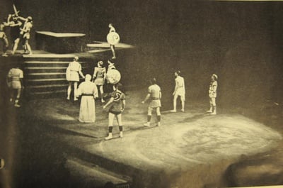 Cover image for Harvard Drama Takes to a New Stage