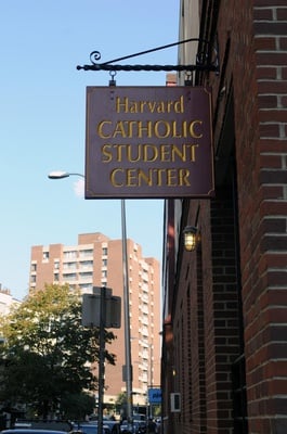 Cover image for Humanists Open New Community Center