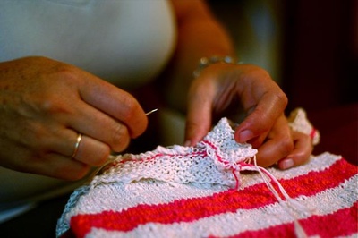 Cover image for A Stitch in Time Brings Us a New Pastime