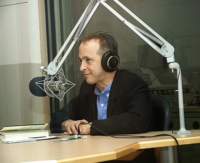 Cover image for 15 Questions with David R. Sedaris