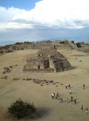 Cover image for 