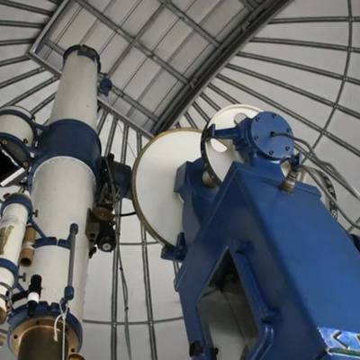 Cover image for A Glimpse Into Harvard's Loomis-Michael Observatory 