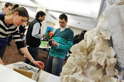 Cover image for Today in Photos (05/11/11)