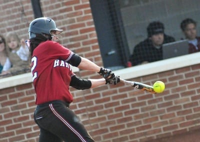 Cover image for FEMALE ROOKIE OF THE YEAR RUNNER-UP: Lange Leads Crimson In Rookie Campaign