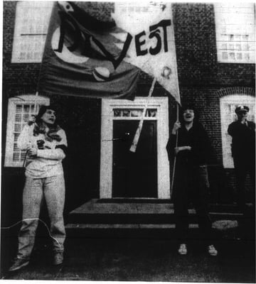 Cover image for Protesting Apartheid