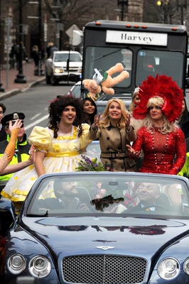 Cover image for Today in Photos (1/27/12)