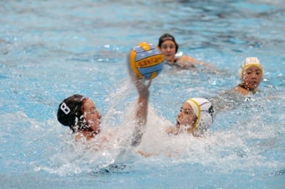 Cover image for Experienced Women's Water Polo Ready for New Season