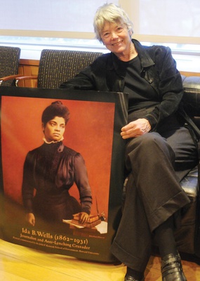 Cover image for Painting a New Path at the Kennedy School