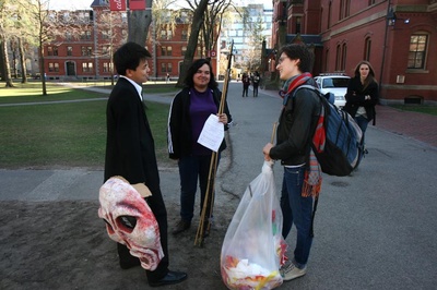 Cover image for Today in Photos (04/04/12)