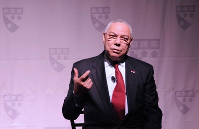 Cover image for General Colin L. Powell on Education