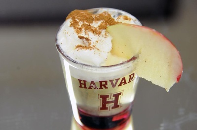 Cover image for Drinky Drink: Apple