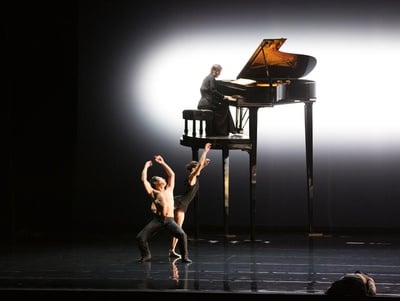 Cover image for Boston Ballet Stunning and Surreal