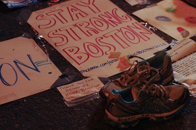 Cover image for Marathon Memorial