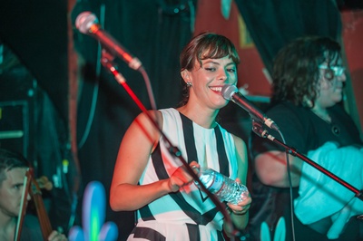 Cover image for Lenka