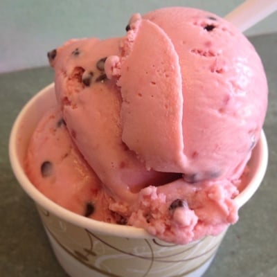 Cover image for Boozy Fro-Yo Sundaes are Coming to Harvard Square