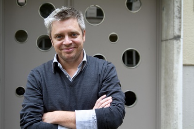 Cover image for Paul Harding