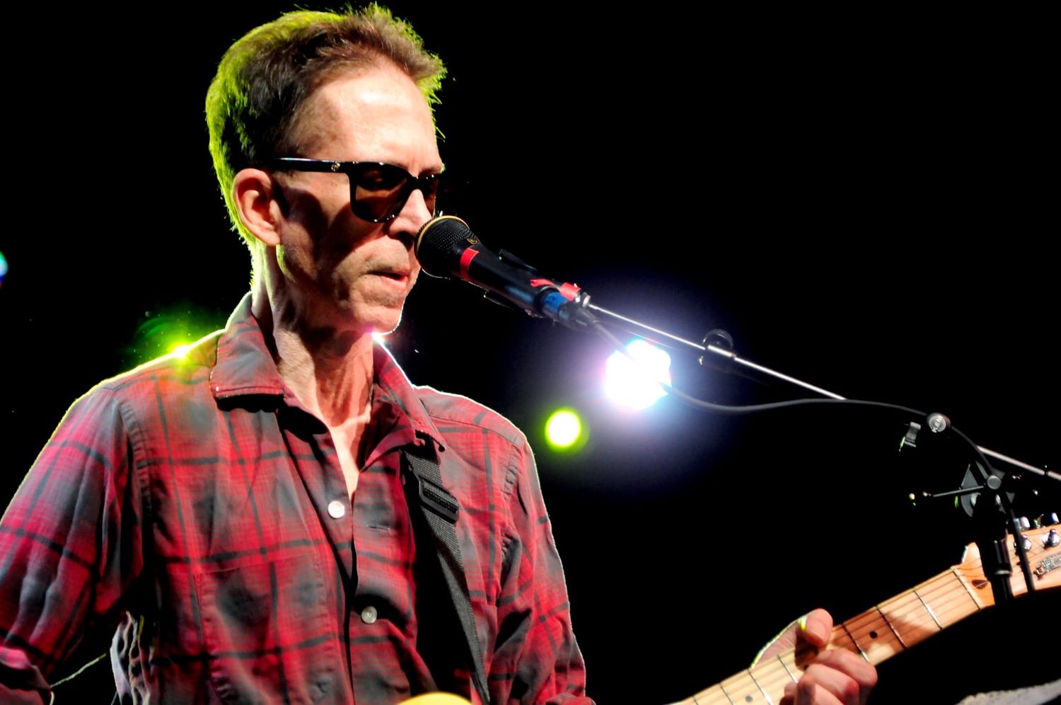 The Feelies lead guitarist Glenn Mercer plays to a full house at the Sinclair on September 27. 