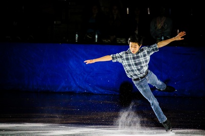 Cover image for Graceful Youth