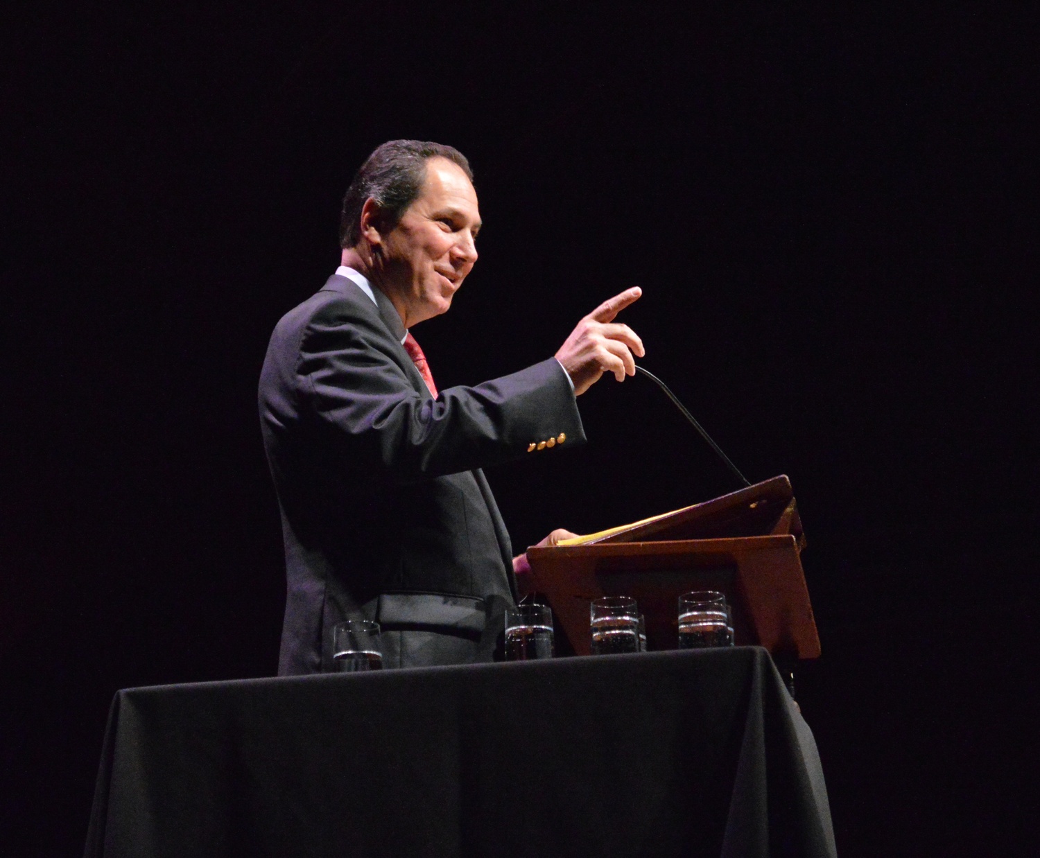 FAS campaign co-chair Carl J. Martignetti '81 addresses the audience at the launch of The Harvard Campaign for Arts and Sciences in Sanders Theater. 