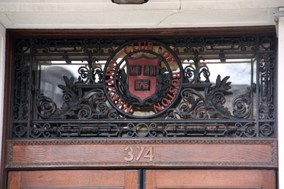 Cover image for Club Harvard