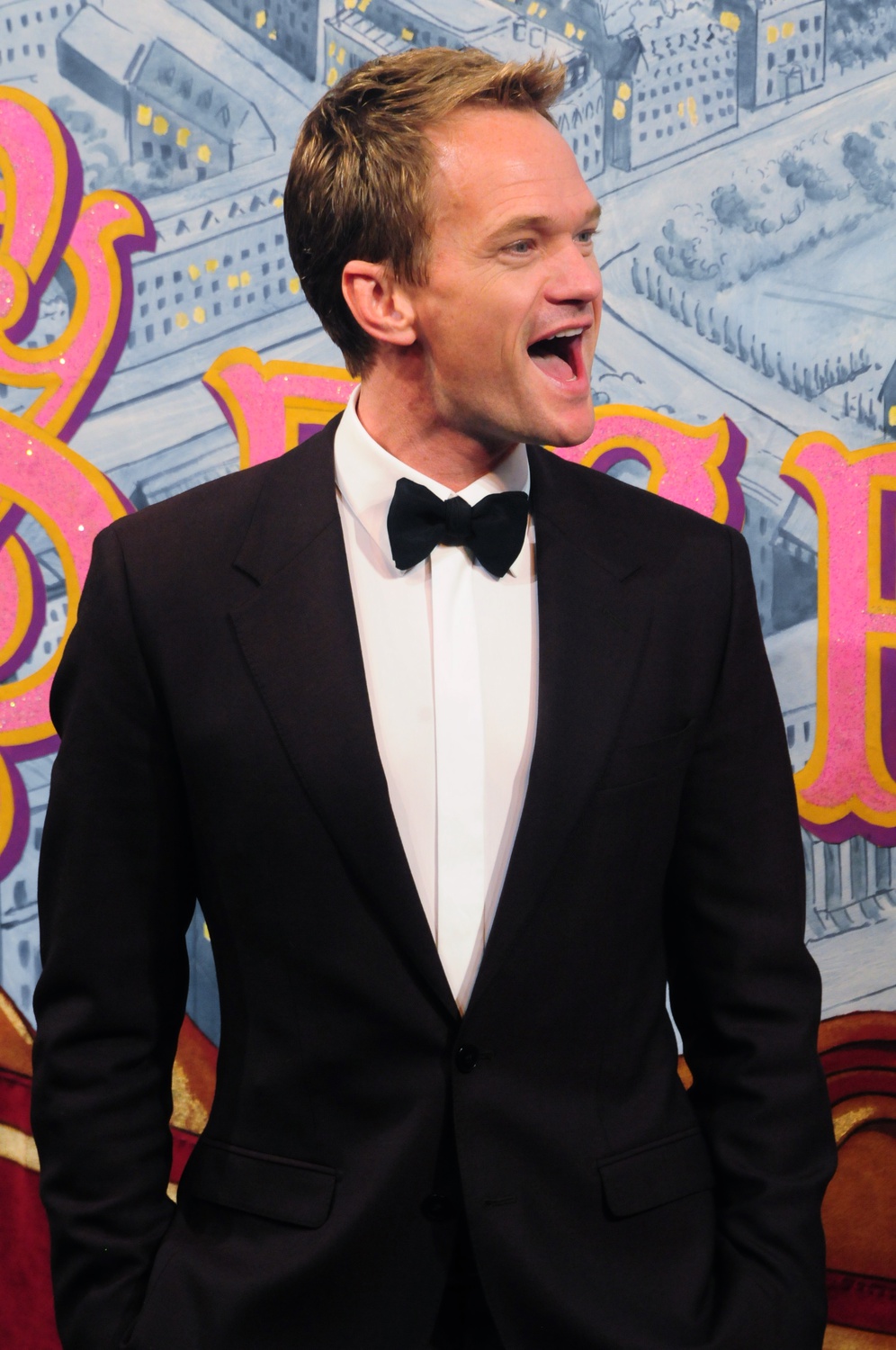 Neil Patrick Harris, acclaimed actor, producer, and director, accepts the Pudding Pot for the 2014 Hasty Pudding Theatricals’ Man of the Year on Friday.  