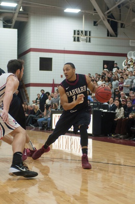 Cover image for For Casey and Curry, A Long Road to Senior Night
