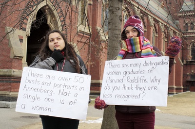 Cover image for Women as Statues - Women's Week 2014