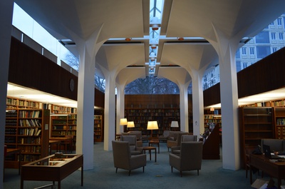 Cover image for Leverett House