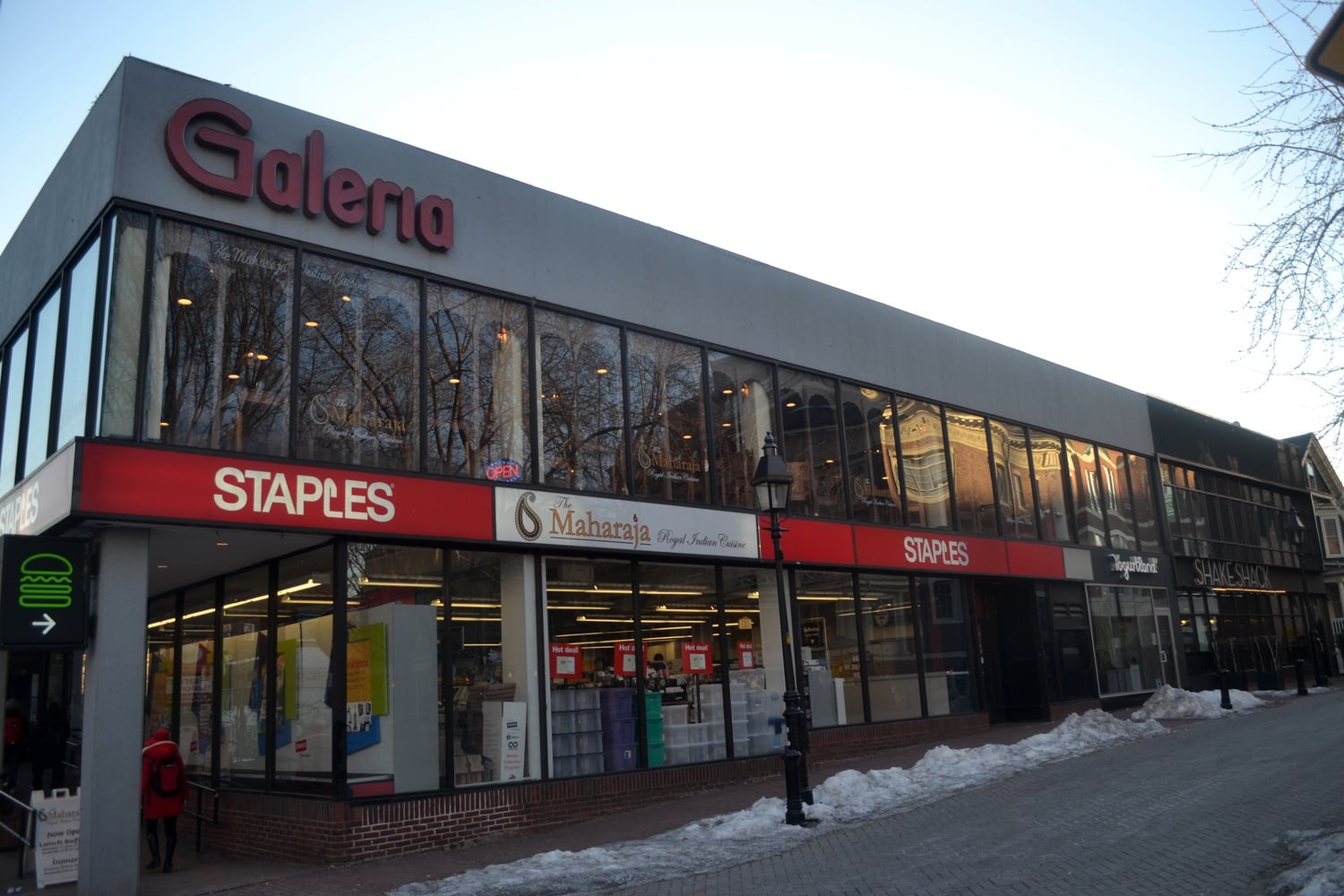 The Galeria building houses Staples, Yogurtland, and Shake Shack. Developers explained their poteltial plans to expand the buidling, adding three stories of residential living units on top of the existing levels, on Thursday March 7. 