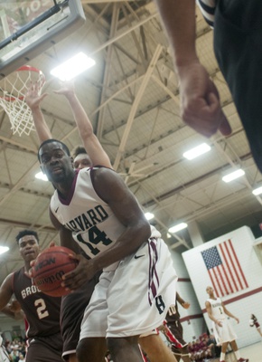 Cover image for Moundou-Missi Anchors Men's Basketball in Smith's Absence