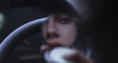 Cover image for Under the Skin